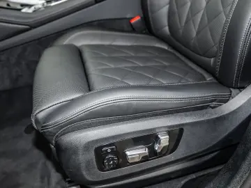 BMW X6 30d xDrive M-Sport Pano 360Camera HUD