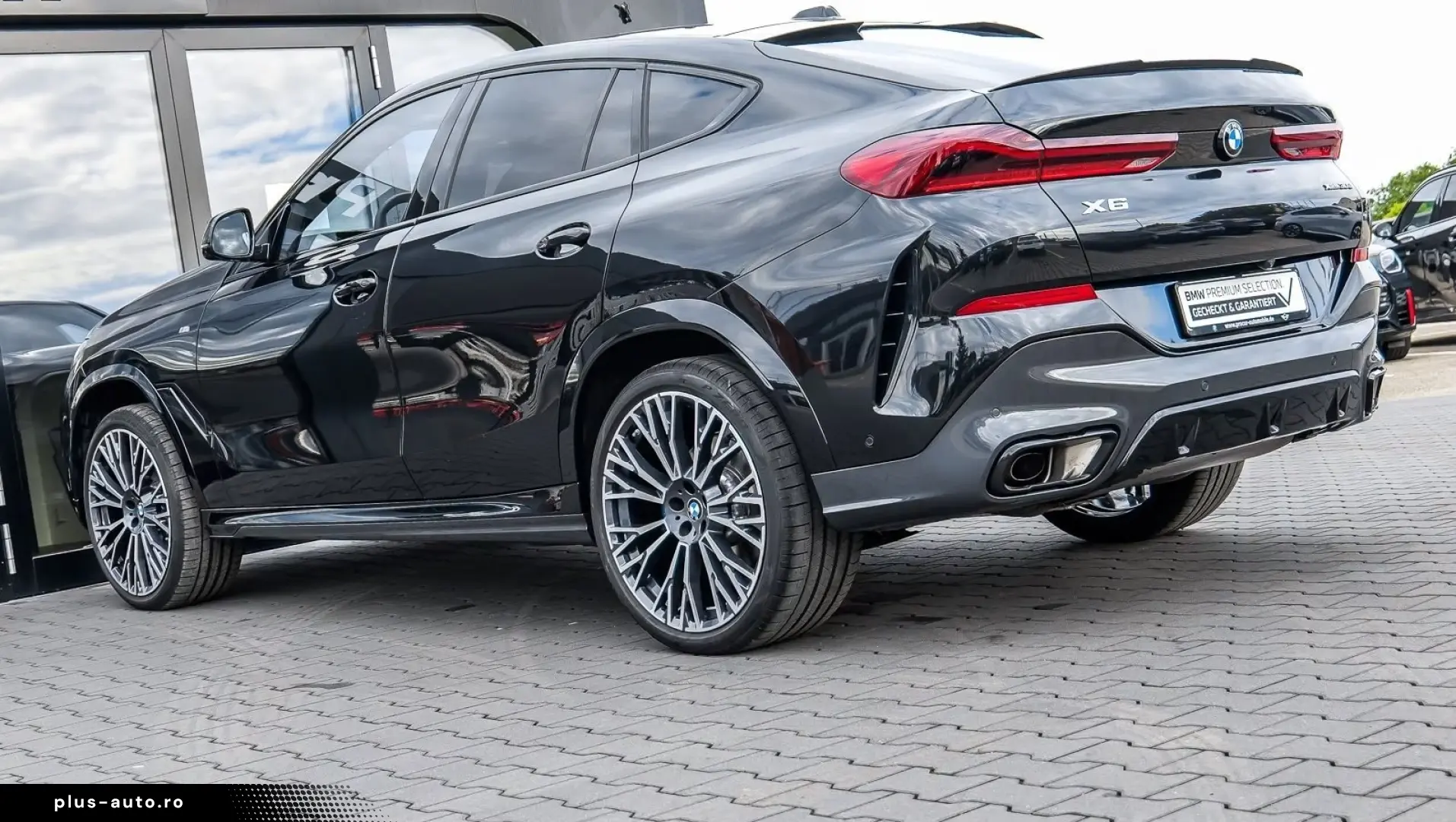 BMW X6 30d xDrive M-Sport Pano 360Camera HUD ACC HK