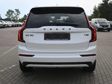 Volvo XC90 T8 AWD - Ultra Black Edition - PHEV - 7 Locuri