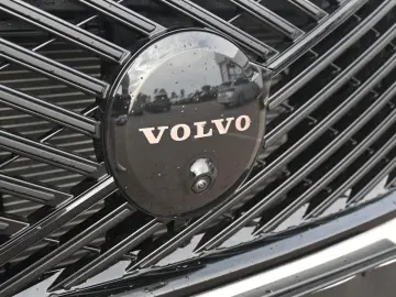 Volvo XC90 T8 AWD - Ultra Black Edition - PHEV - 7 Locuri