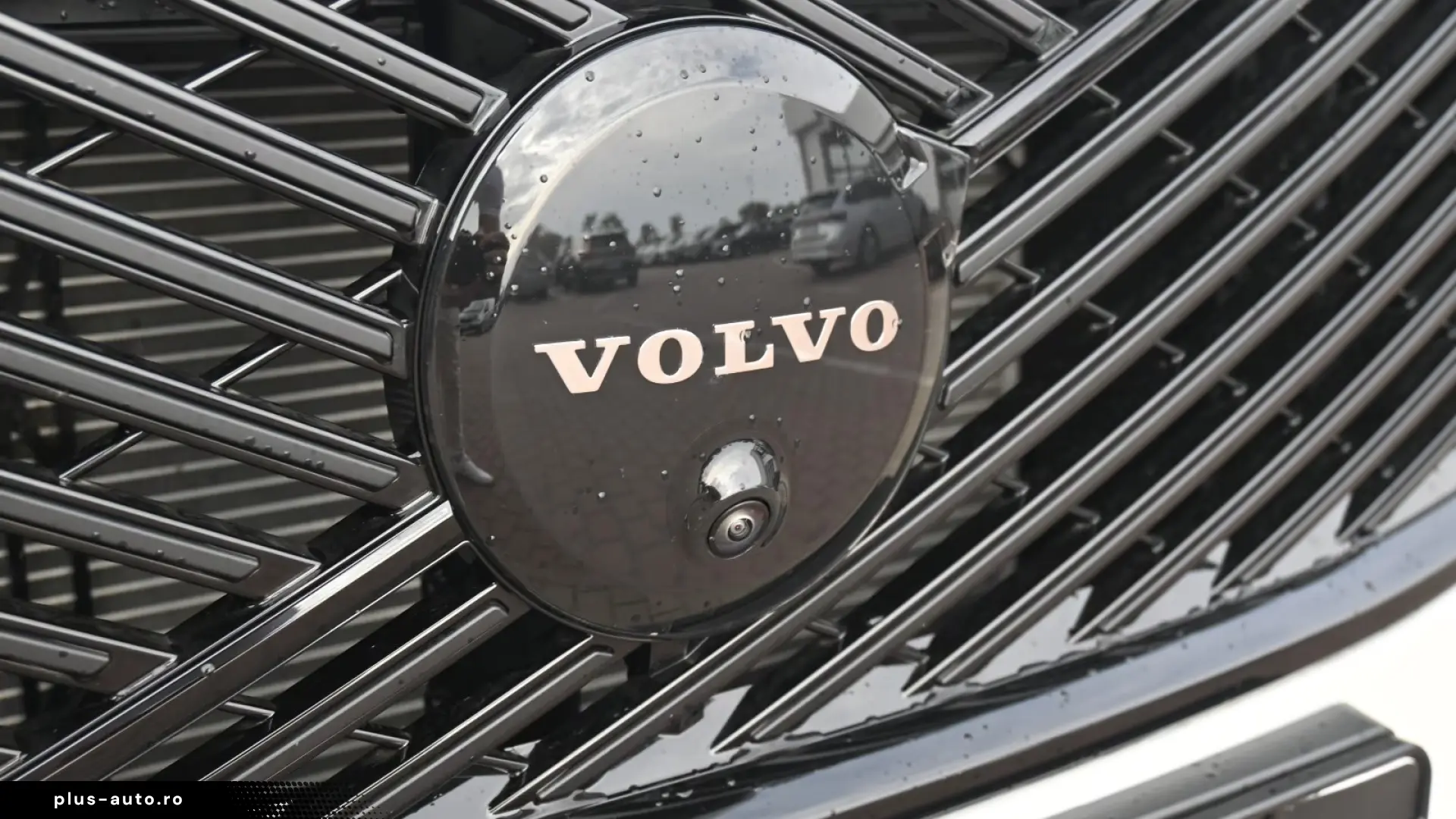 Volvo XC90 T8 AWD - Ultra Black Edition - PHEV - 7 Locuri