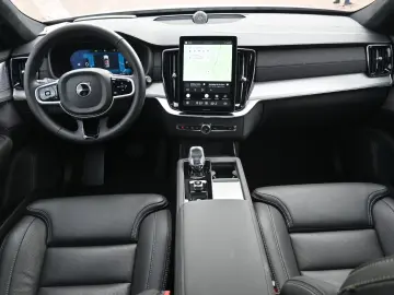 Volvo XC90 T8 AWD - Ultra Black Edition - PHEV - 7 Locuri