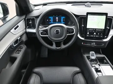 Volvo XC90 T8 AWD - Ultra Black Edition - PHEV - 7 Locuri