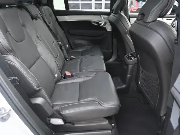 Volvo XC90 T8 AWD - Ultra Black Edition - PHEV - 7 Locuri
