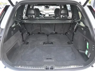 Volvo XC90 T8 AWD - Ultra Black Edition - PHEV - 7 Locuri