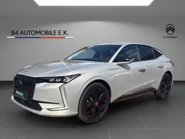 DS DS4 E-Tense 225 Performance Line   HUD FULL-LED