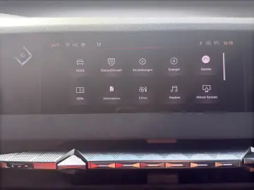 DS DS4 E-Tense 225 Performance Line   HUD FULL-LED