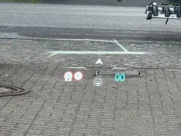 DS DS4 E-Tense 225 Performance Line   HUD FULL-LED
