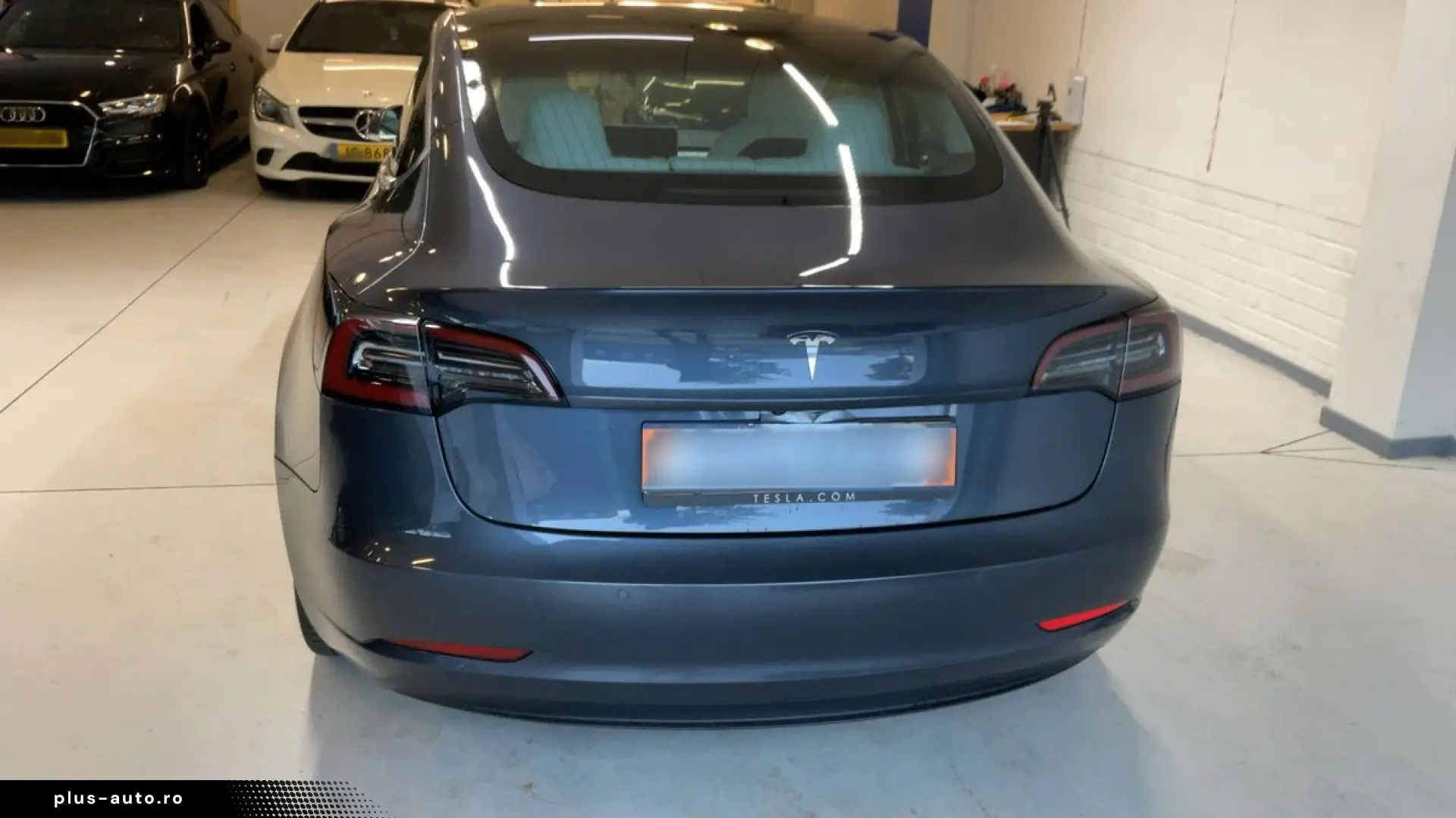 Tesla Model 3 2020 SR