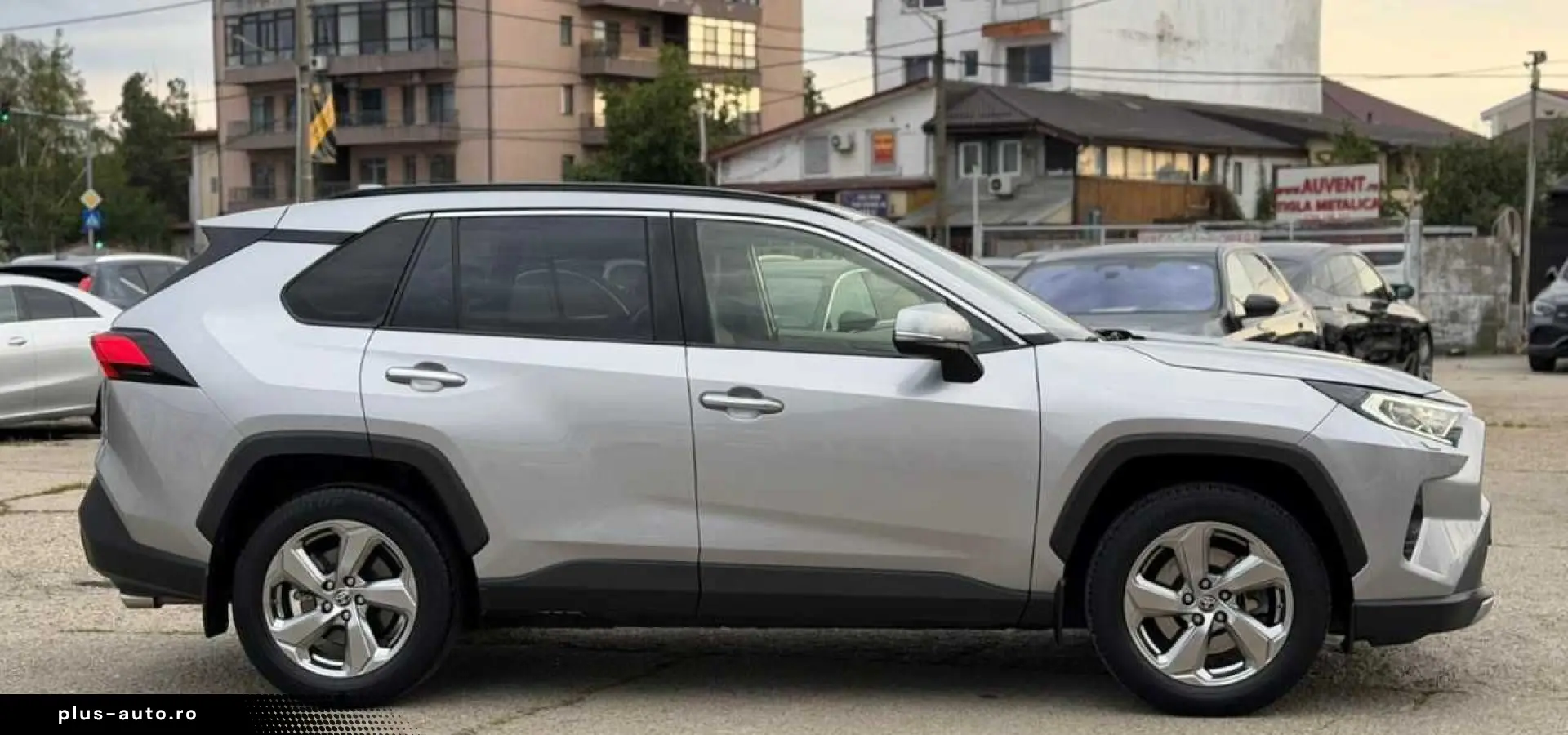 Toyota Rav-4