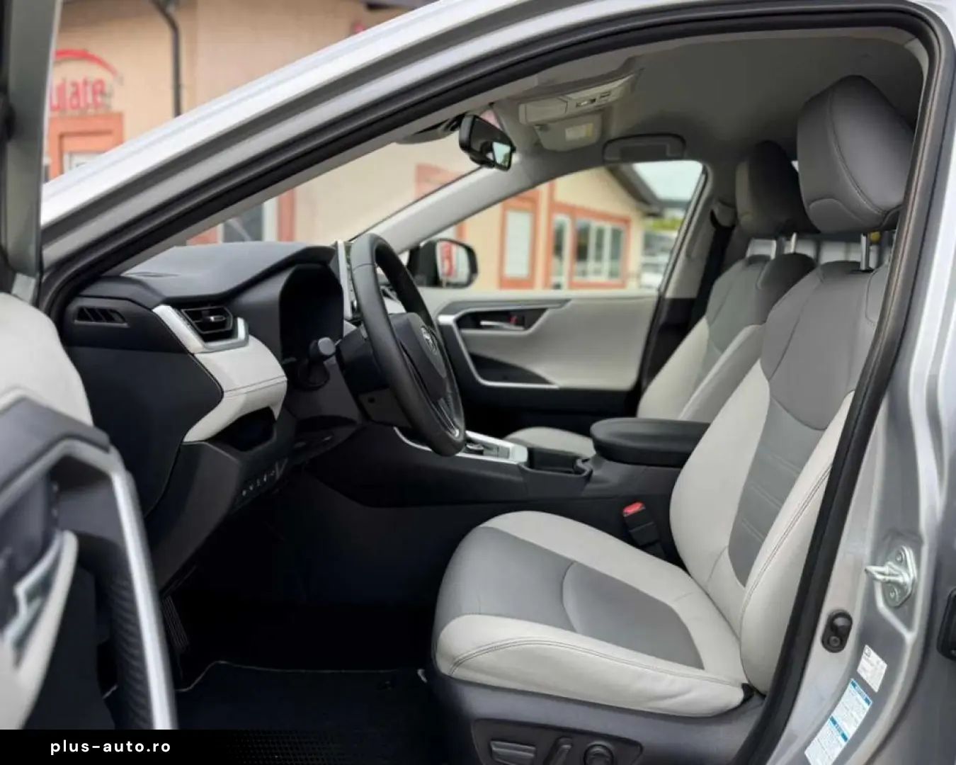 Toyota Rav-4