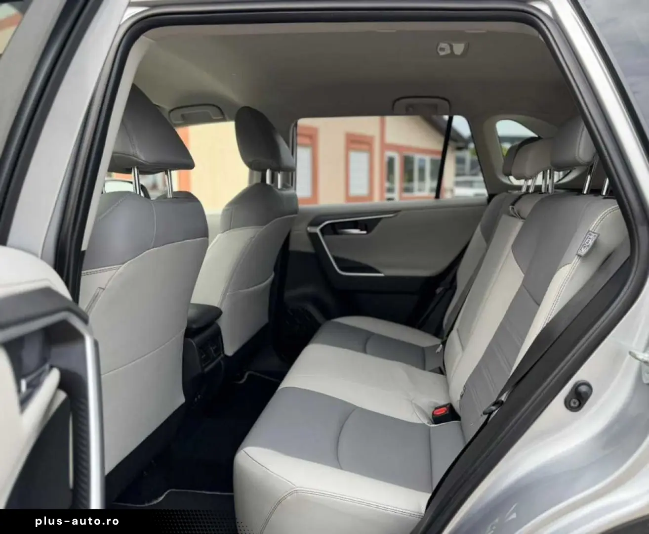 Toyota Rav-4