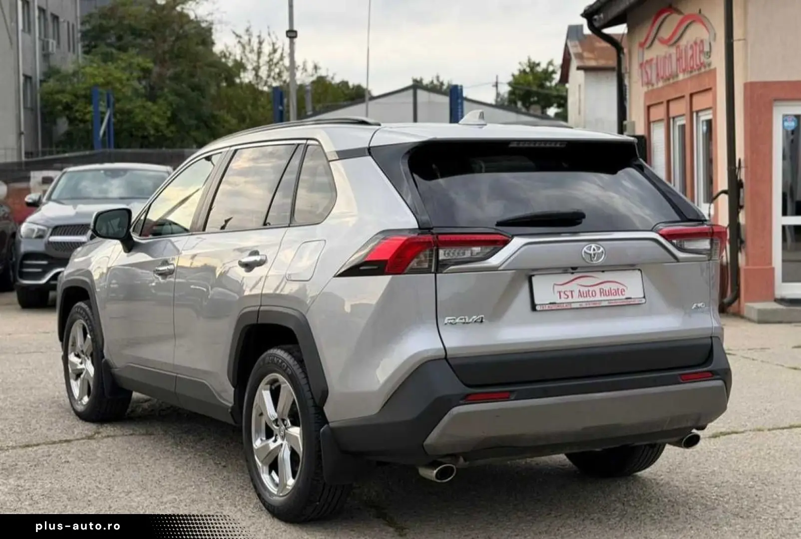 Toyota Rav-4