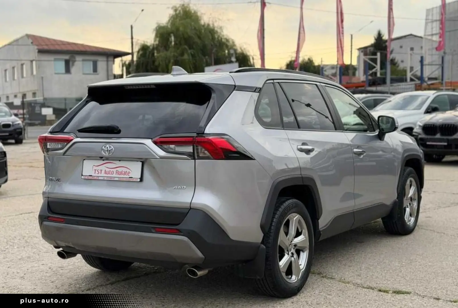 Toyota Rav-4