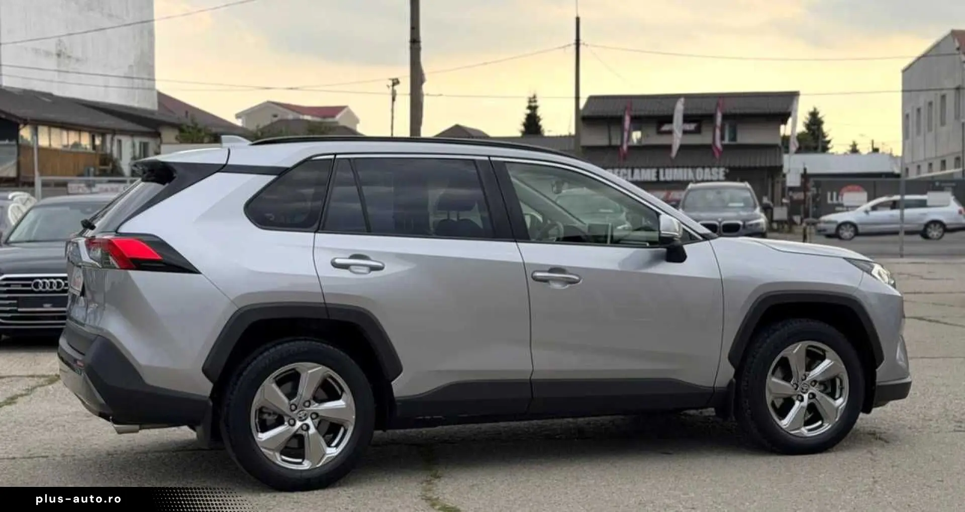 Toyota Rav-4