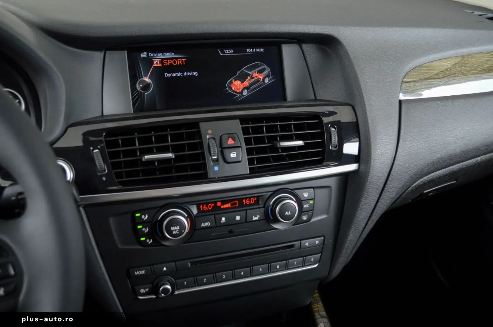 2013 BMW X3 xDrive20d Automată   RATE FIXE   Garanție