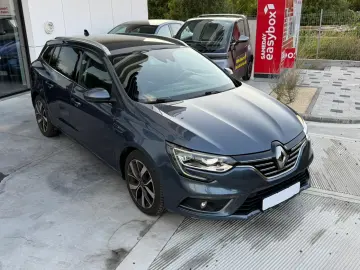 Renault Megane TCe 140 EDC BOSE EDITION