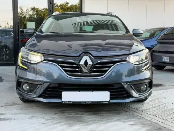 Renault Megane TCe 140 EDC BOSE EDITION