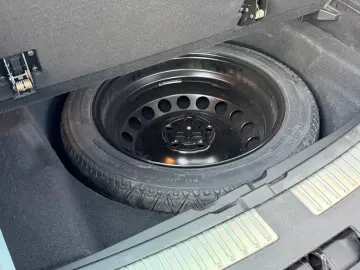Renault Megane TCe 140 EDC BOSE EDITION