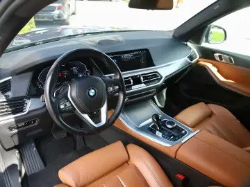 BMW X5 xDrive45e PHEV   CAMERA   AHK   ADAPTIVE LED