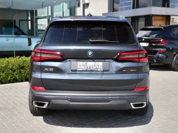 BMW X5 xDrive45e PHEV   CAMERA   AHK   ADAPTIVE LED