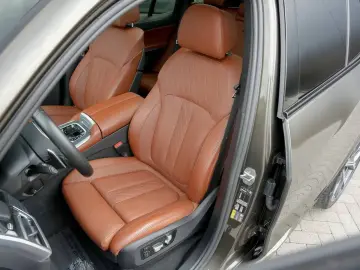 BMW X5 xDrive45e M Sport   SKY LOUNGE   MASAJ   AIRMATIC