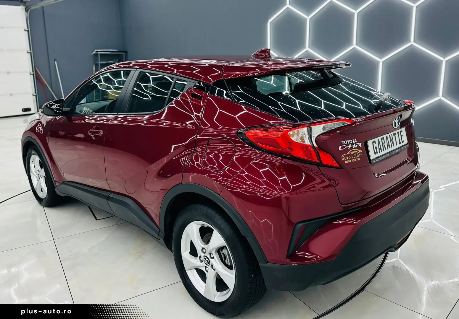 TOYOTA C-HR 2018 1.8i HYBRID E6 Garantie 12 Luni Rate Avans