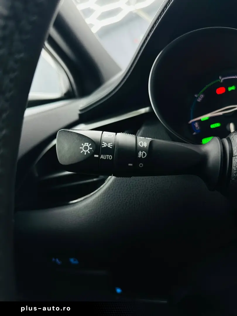 TOYOTA C-HR 2018 1.8i HYBRID E6 Garantie 12 Luni Rate Avans