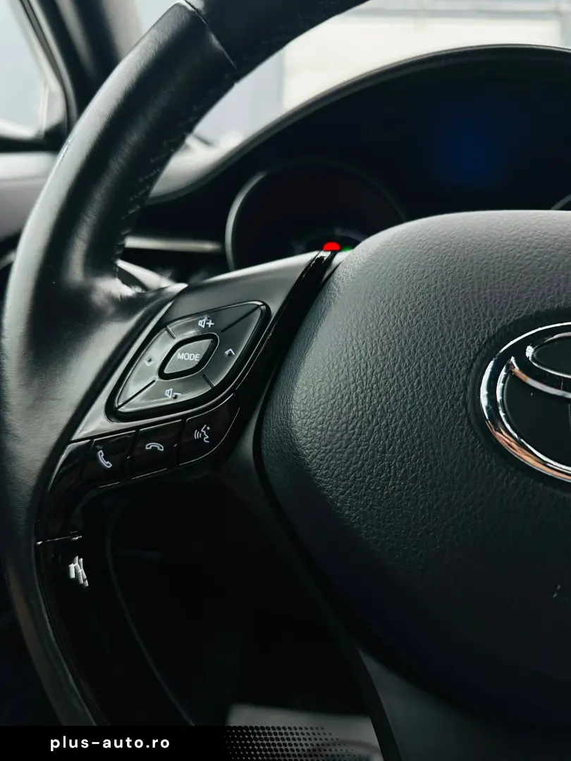 TOYOTA C-HR 2018 1.8i HYBRID E6 Garantie 12 Luni Rate Avans