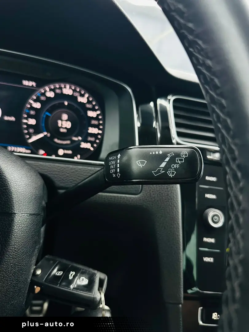 VOLKSWAGEN GOLF 2018 1.6D E6 Garantie 12 Luni Rate Avans 0 D