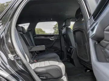Volkswagen Touareg 3.0 TSI eHybrid 4Motion R