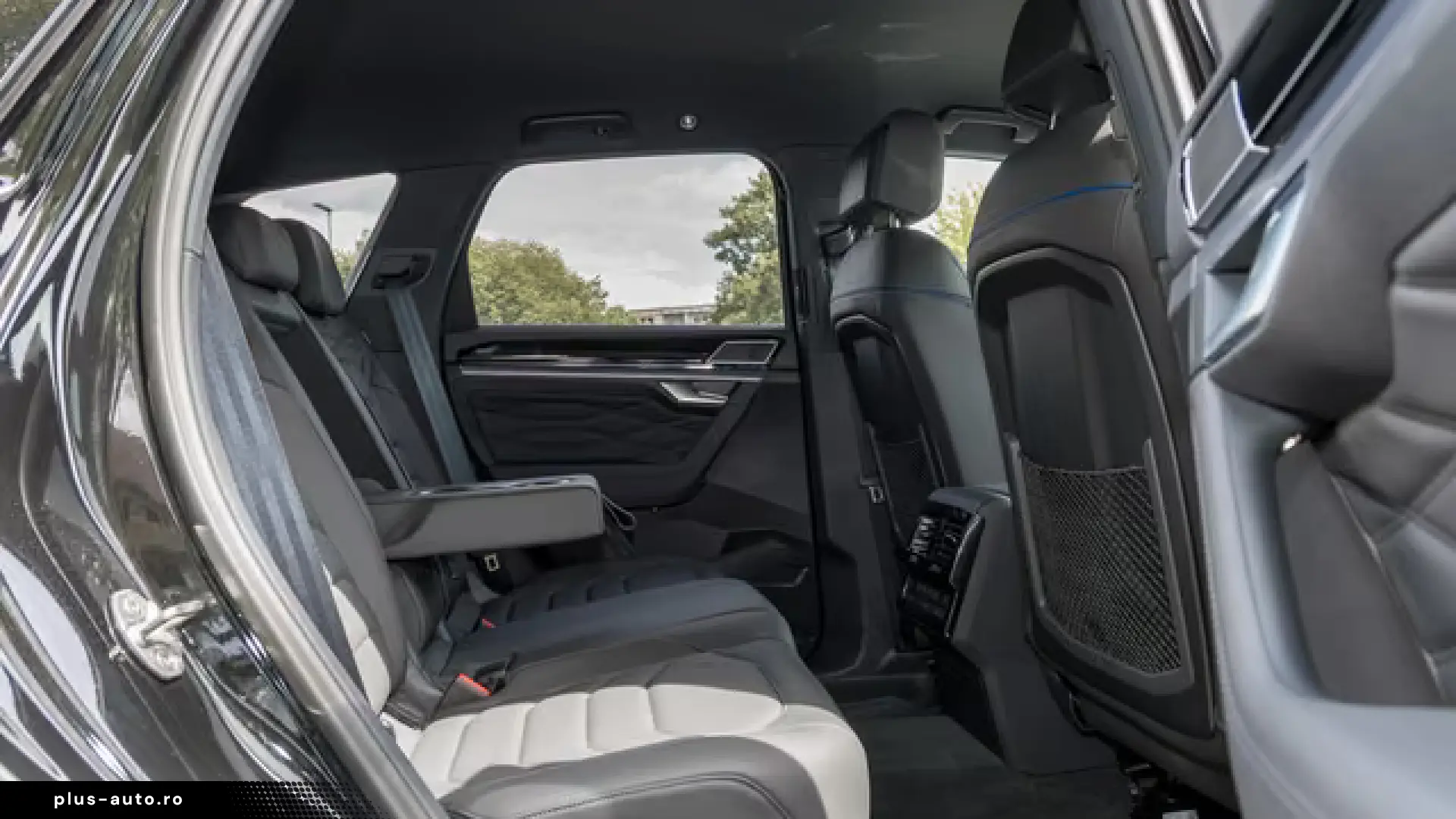 Volkswagen Touareg 3.0 TSI eHybrid 4Motion R