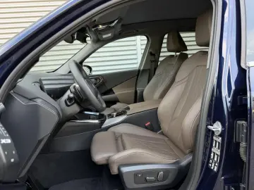 BMW X3 20d xDrive LiveProf HUD ACC Memory SuView 19