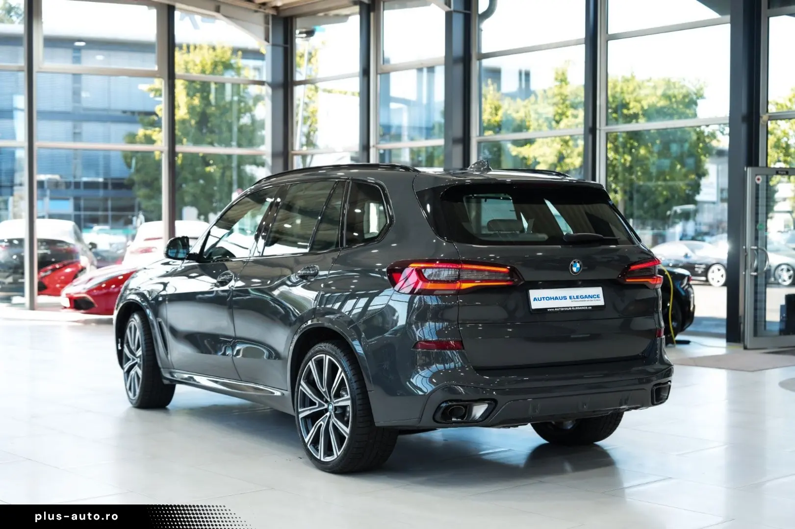 BMW X5 xD 25 d  M-SPORT PANO LEDER-MERINO 22 LM 1.HD