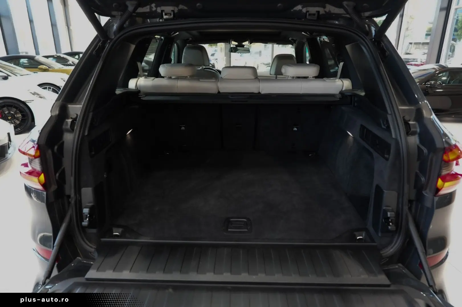 BMW X5 xD 25 d  M-SPORT PANO LEDER-MERINO 22 LM 1.HD