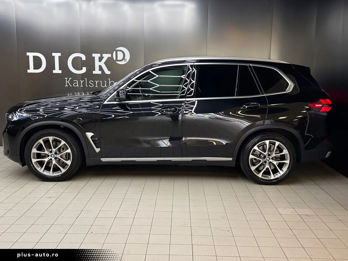 BMW X5 50 e xDr PANO MEMO LUFT LED HEAD H&K AHK 360