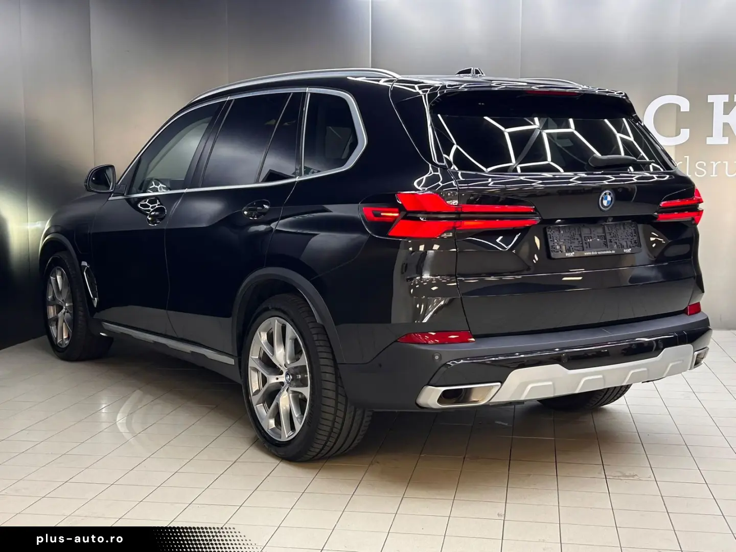 BMW X5 50 e xDr PANO MEMO LUFT LED HEAD H&K AHK 360