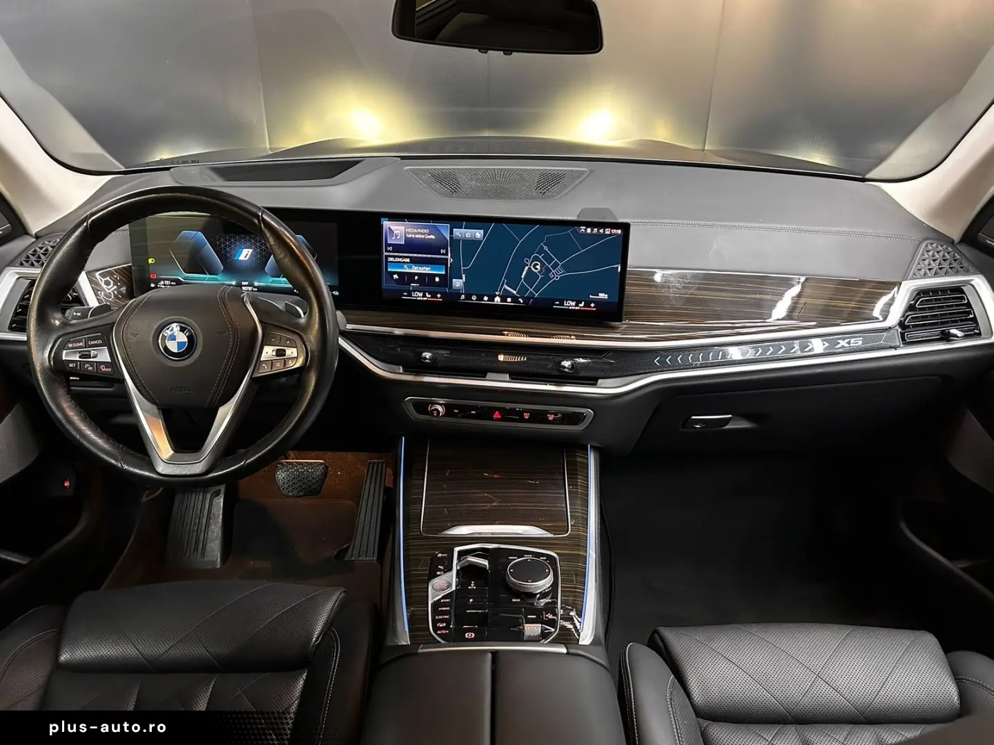 BMW X5 50 e xDr PANO MEMO LUFT LED HEAD H&K AHK 360