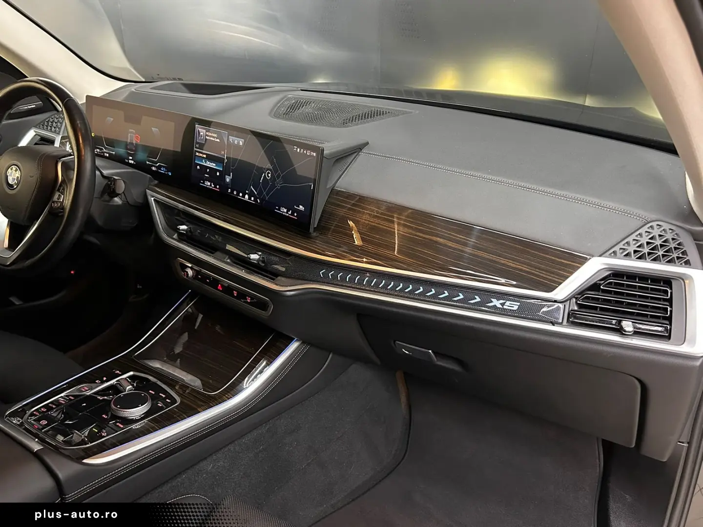 BMW X5 50 e xDr PANO MEMO LUFT LED HEAD H&K AHK 360