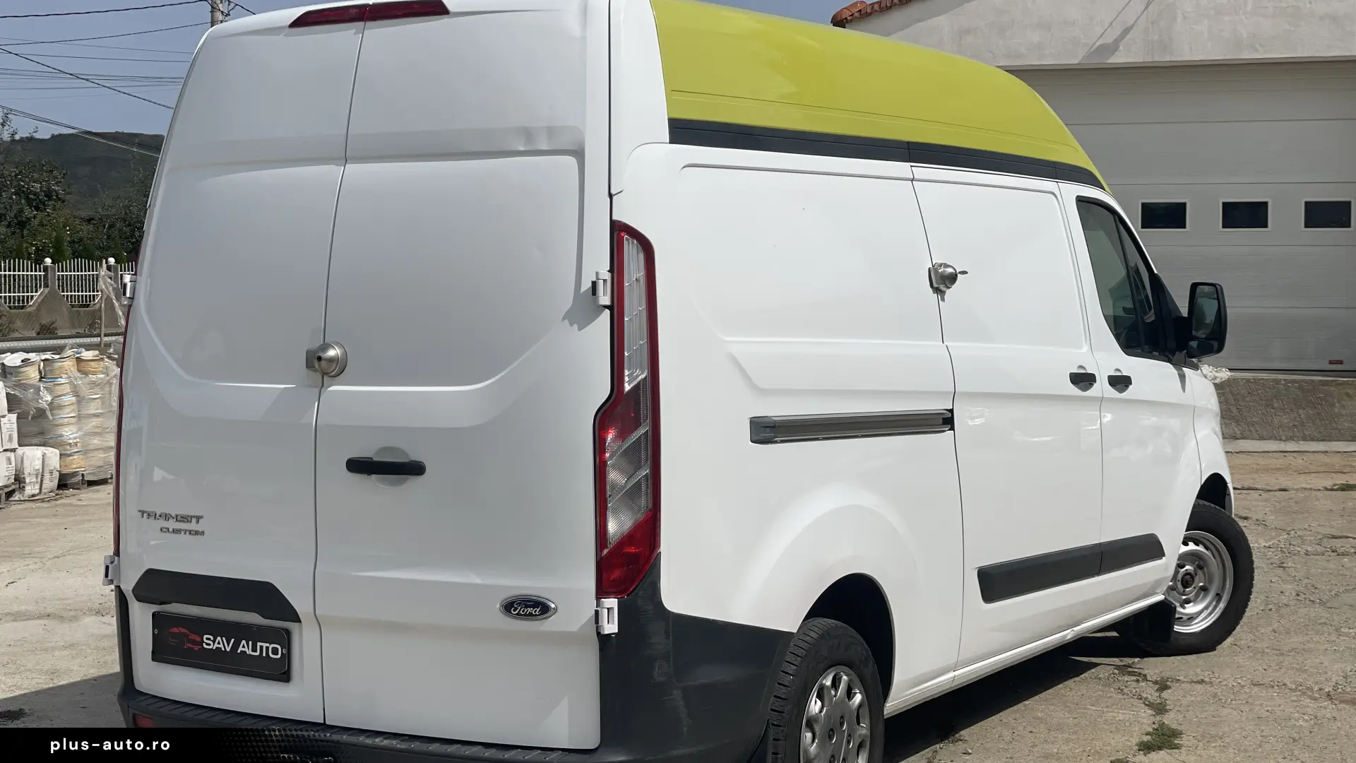 Ford Transit Custom L2H2 2015