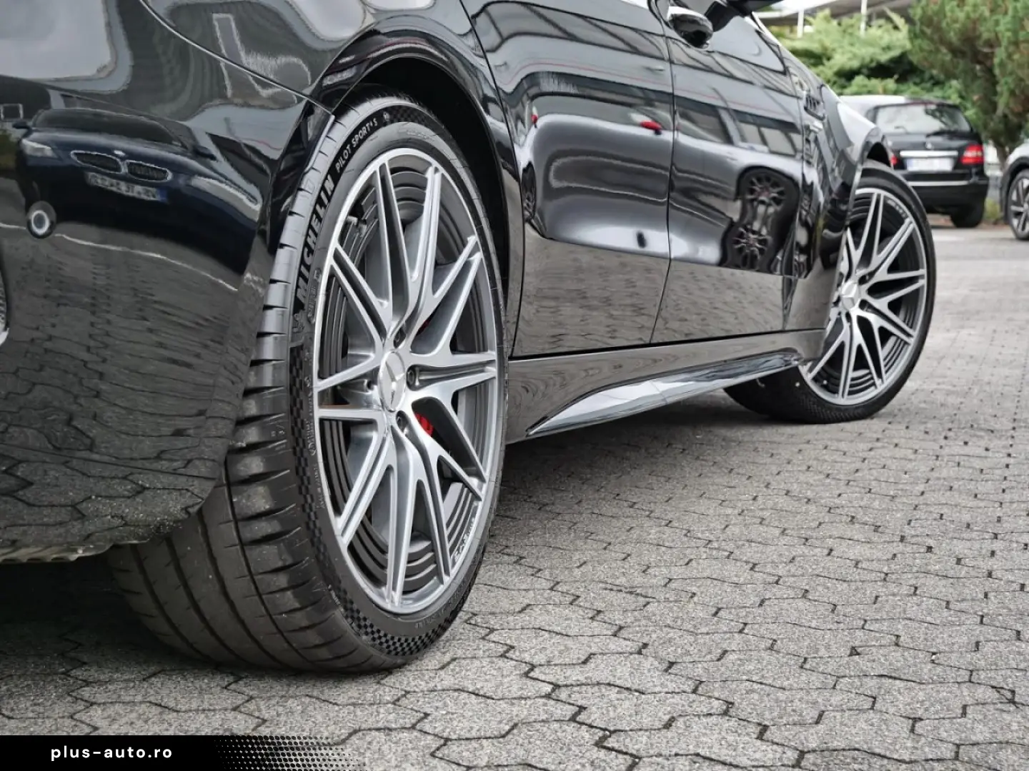 MERCEDES-BENZ C 63 AMG S E PERFORMANCE Night Panorama 360