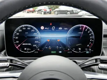 MERCEDES-BENZ C 63 AMG S E PERFORMANCE Night Panorama 360