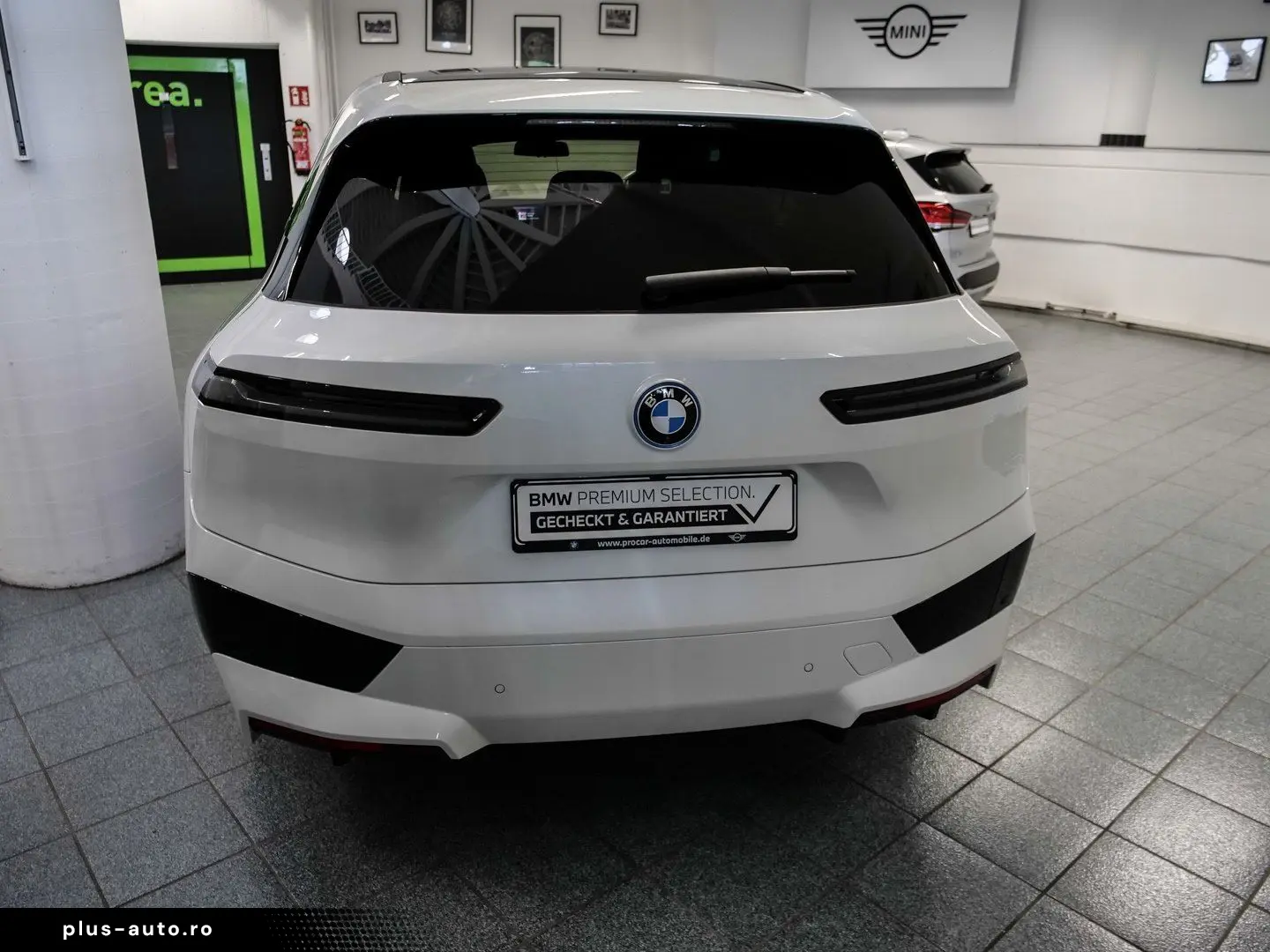 BMW iX xDrive40 M-Sport Aut Nav HuD Laser AHK h&k 22