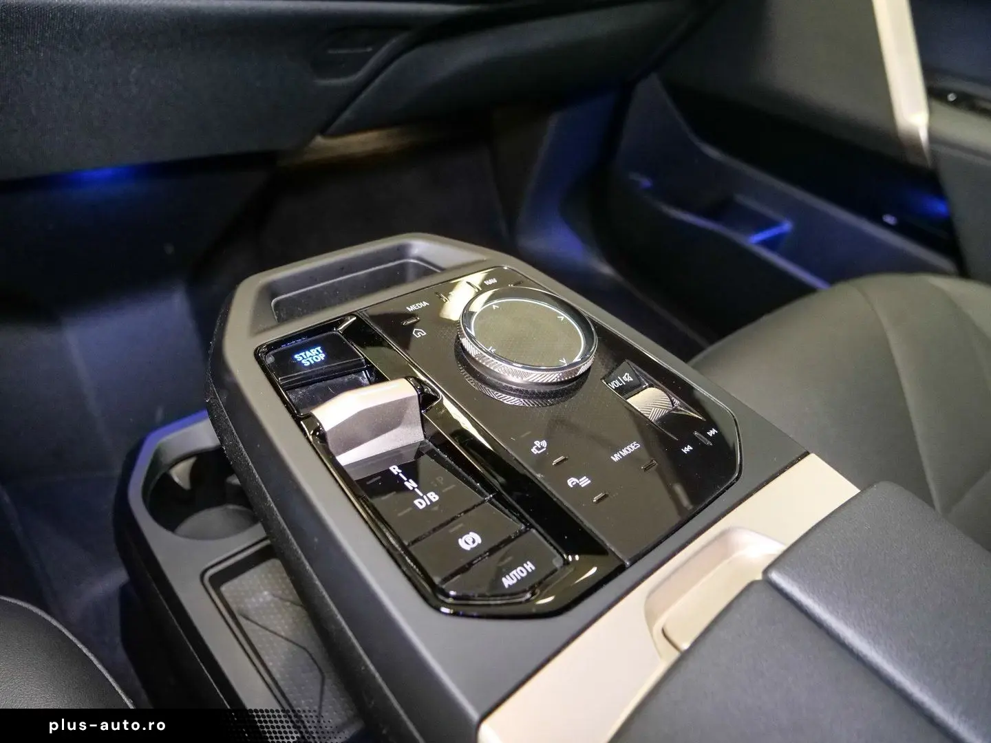 BMW iX xDrive40 M-Sport Aut Nav HuD Laser AHK h&k 22