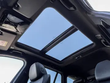 BMW M340i xDrive HUD  Laser  Drive Ass Prof  Pano