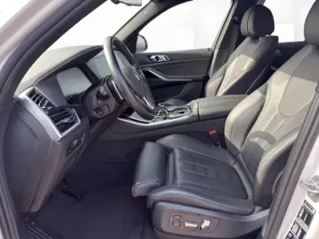 BMW X5 3.0l TDI xDrive 30d xLine LASER HEAD PANO STH
