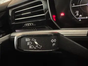 VW Touareg R-Line 4Motion LED ACC 360 Stand-HZ Pano