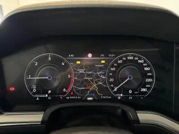 VW Touareg R-Line 4Motion LED ACC 360 Stand-HZ Pano