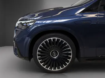 MERCEDES-BENZ EQE 53 AMG SUV 4M  Distronic PANO-SHD …