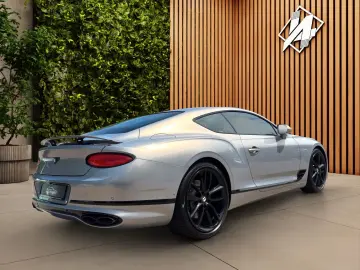 BENTLEY 4.0 V8 Mulliner Blackline 22  HuD ACC Night Vis